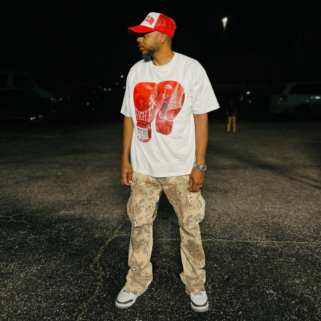 Big Gloves Tee